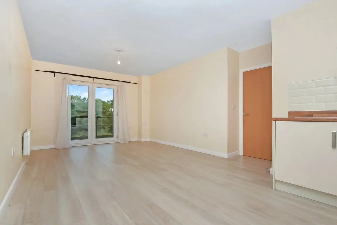 Flat Lulworth Place in Warrington