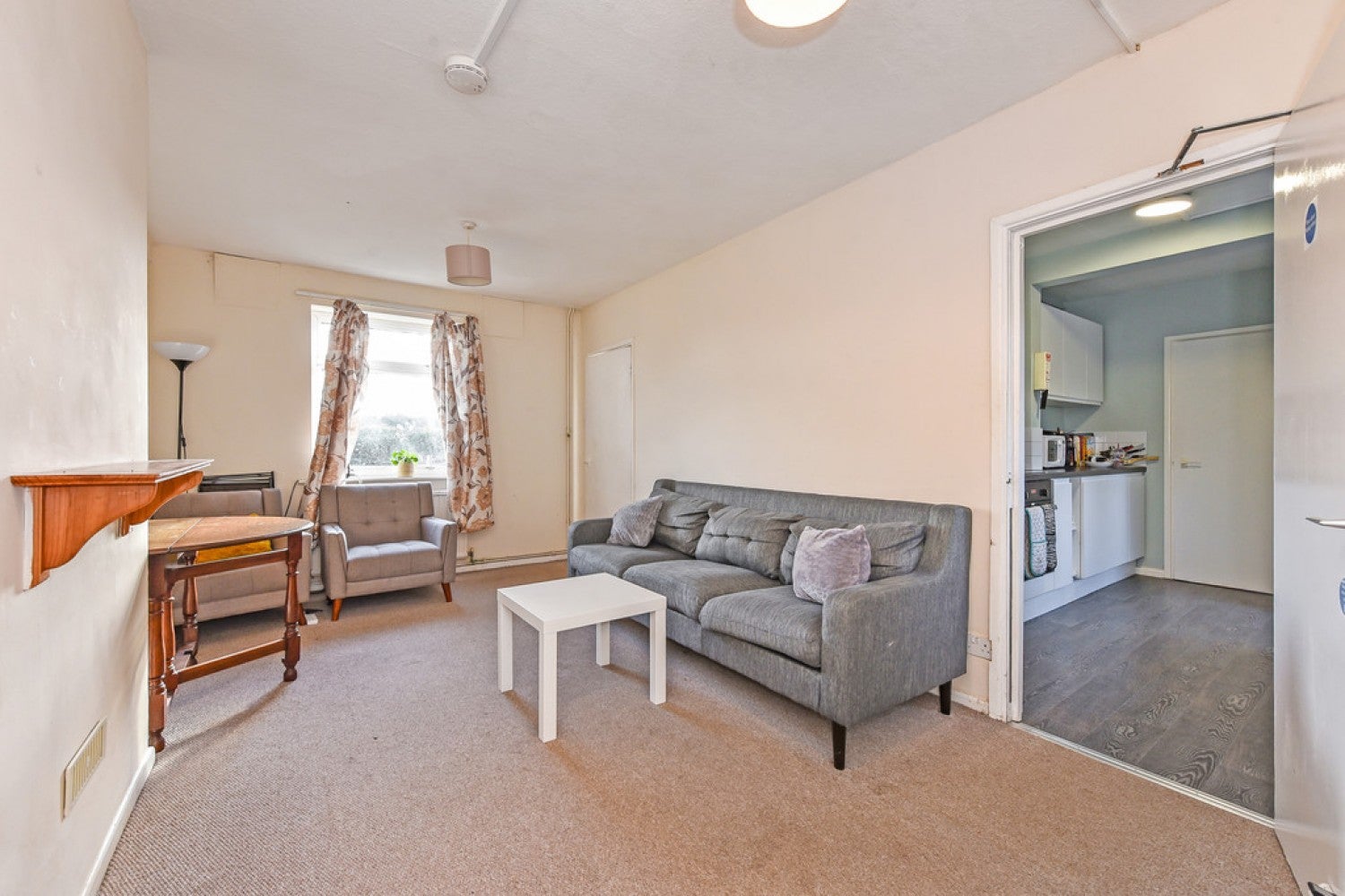 Room Stanmore Lane in Winchester