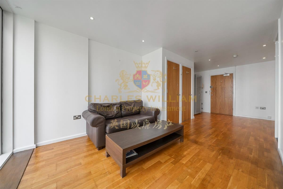 Room Millharbour in Greater London