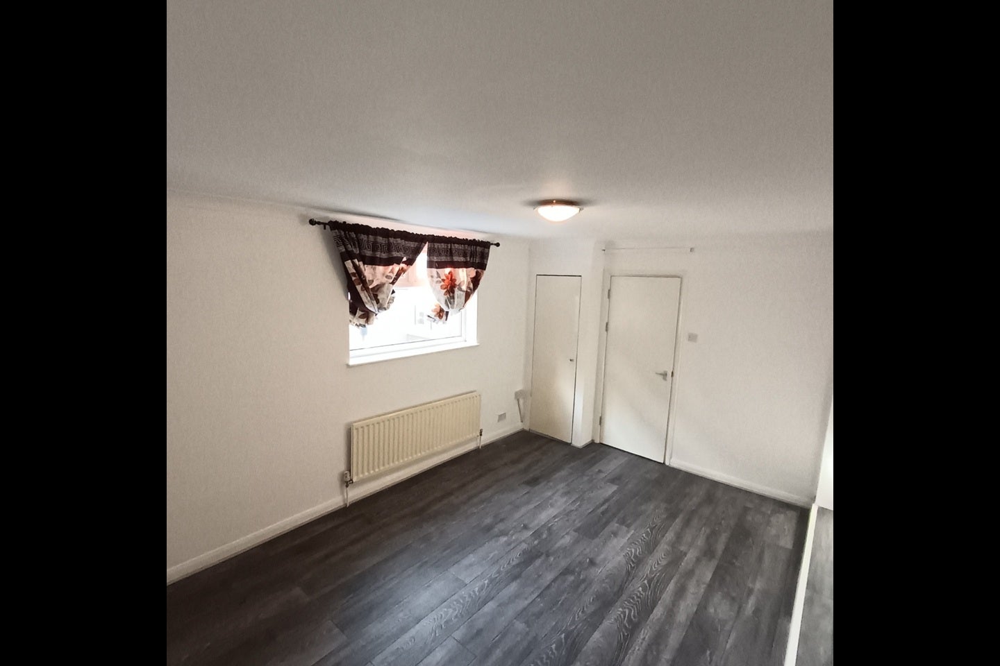 Flat Widmore Road in Greater London