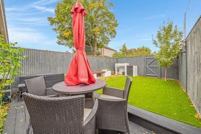 Room Southwood Close in Greater London