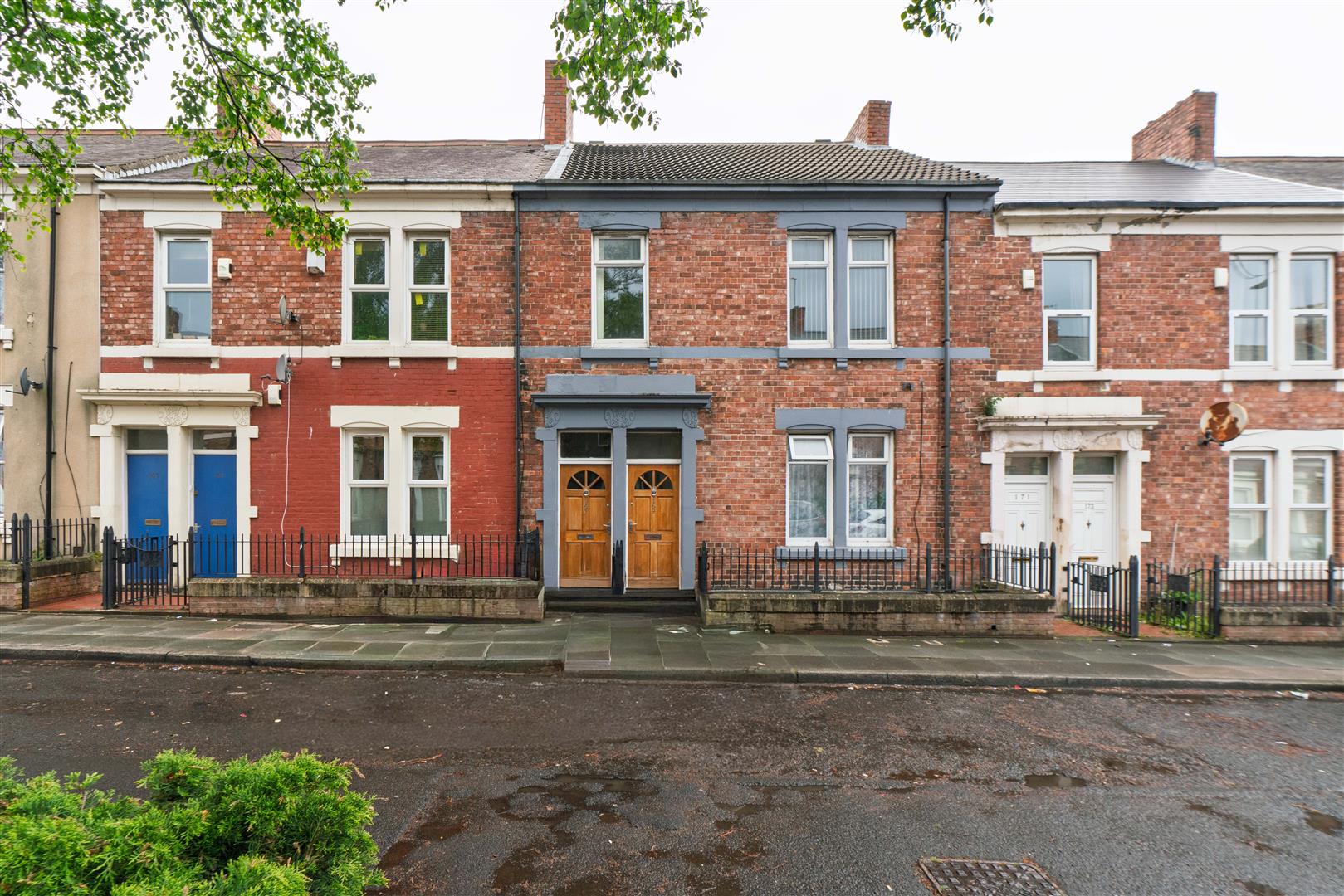 Flat Dilston Road in Newcastle upon Tyne