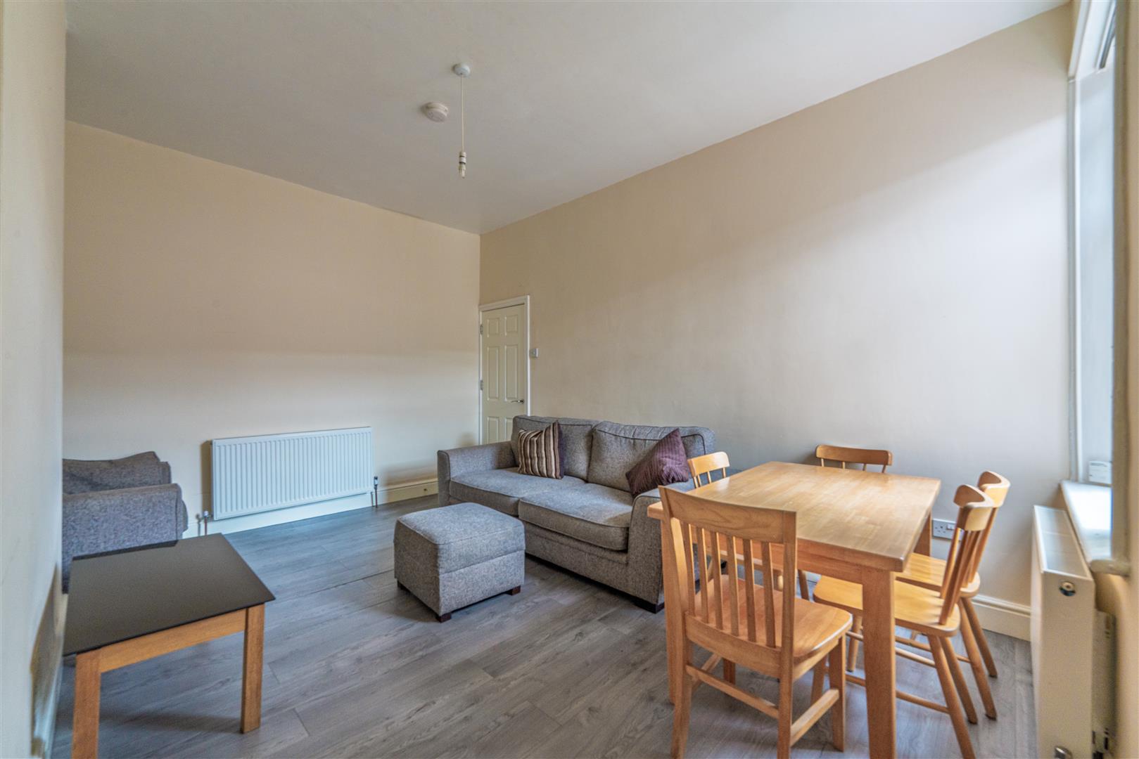 Flat Dilston Road in Newcastle upon Tyne