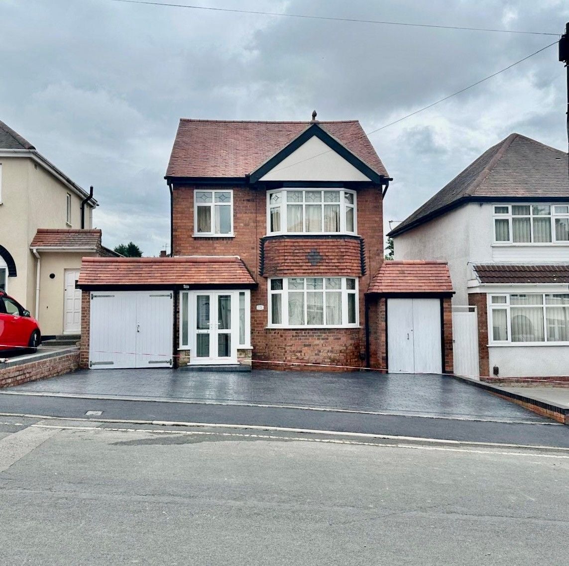 House Dingle Road in Dudley