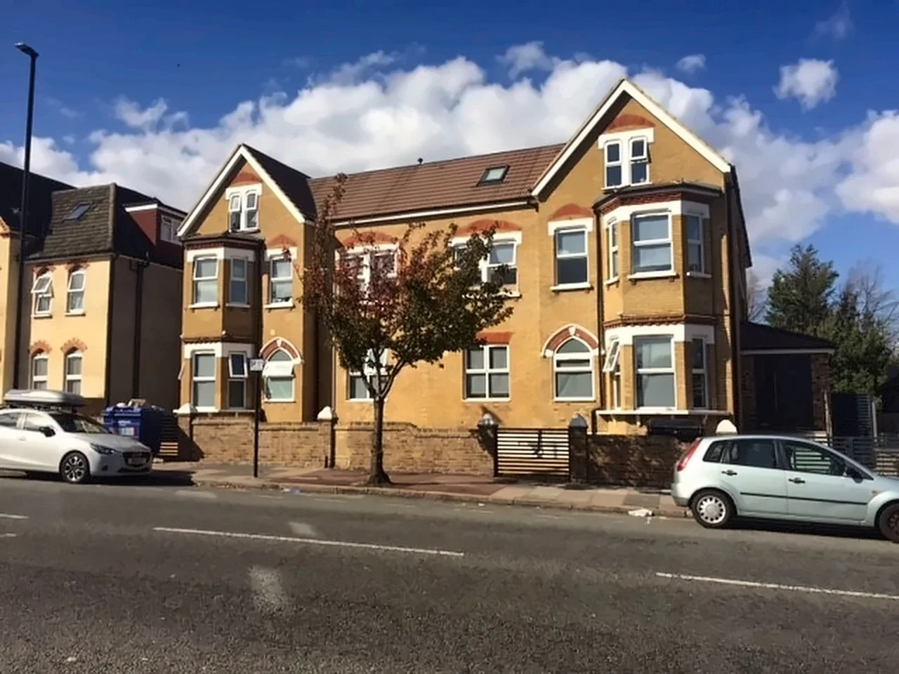 Flat Southwood Road in Greater London