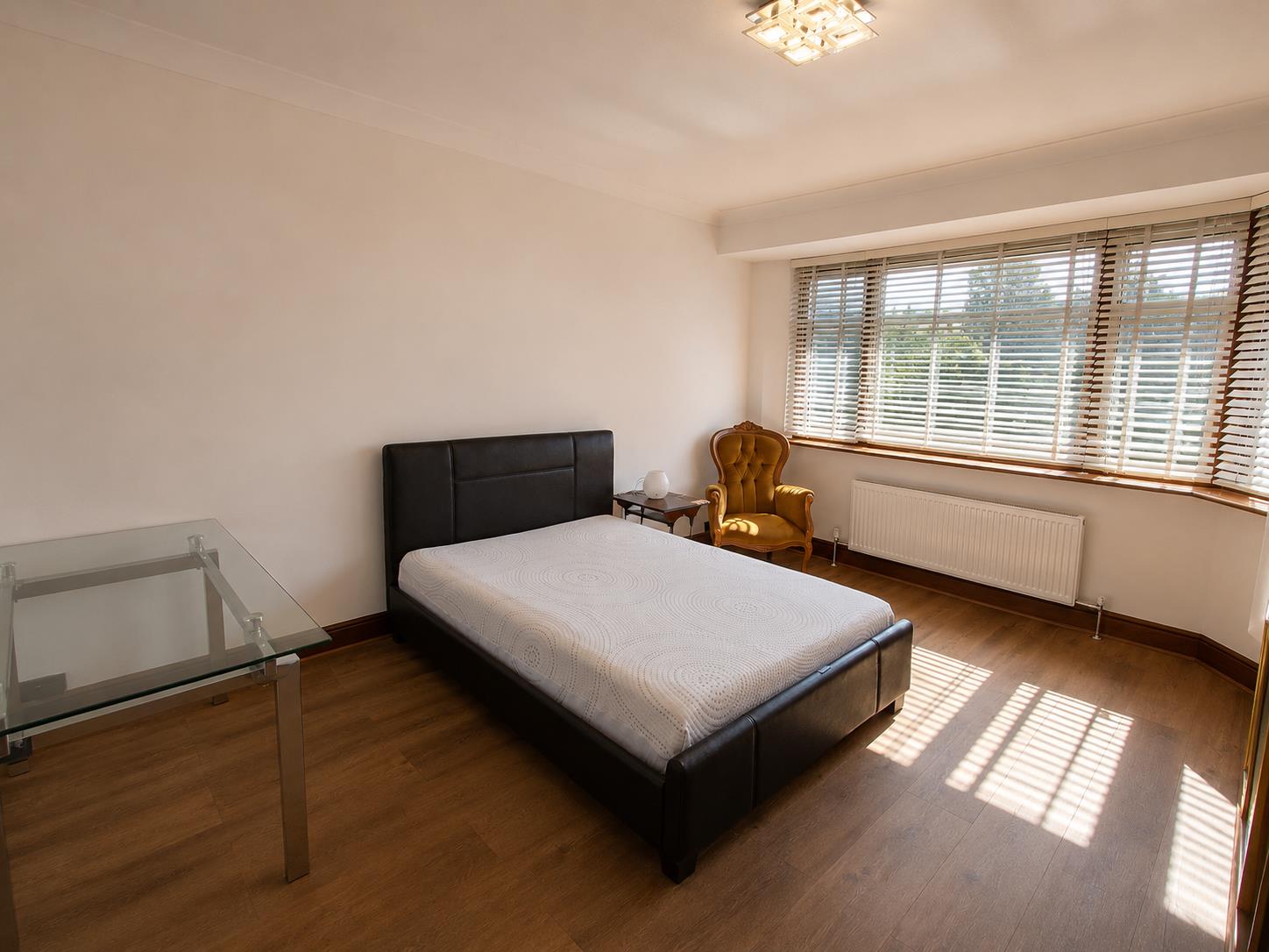 House Longland Drive in Greater London