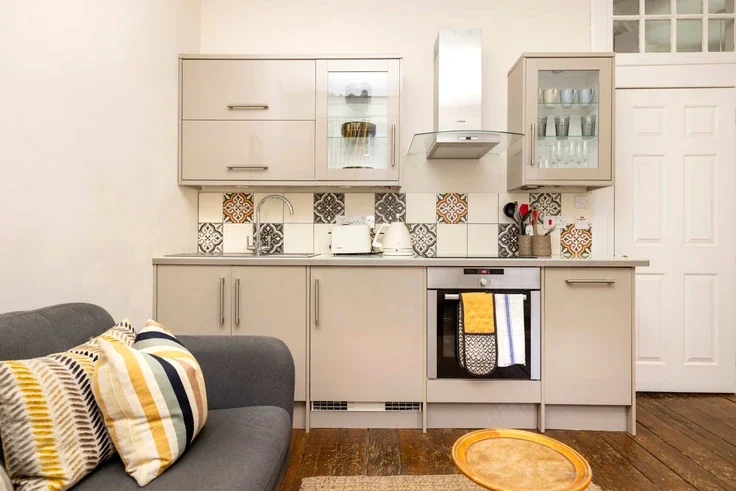 Flat Makars' Court in City of Edinburgh