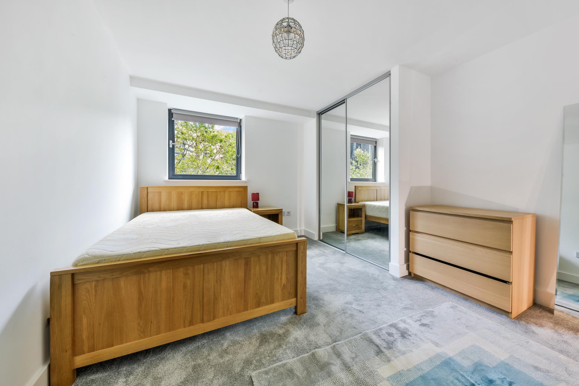 Flat Millharbour in Greater London