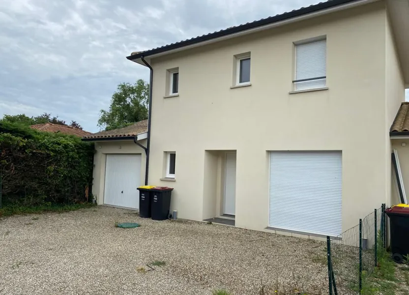 House Avenue de la Croix Blanche in Créon