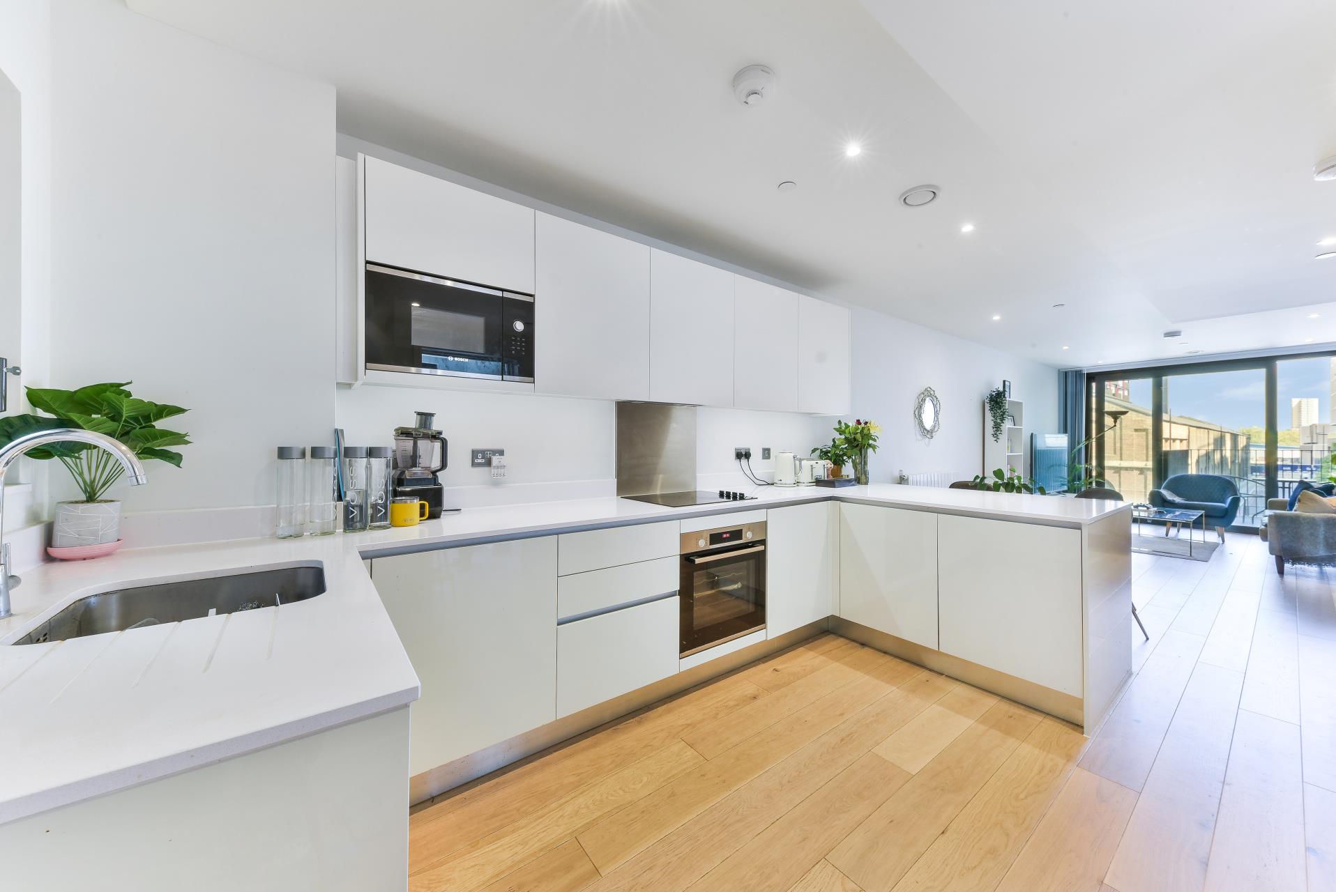 Flat Major Draper Street in Greater London