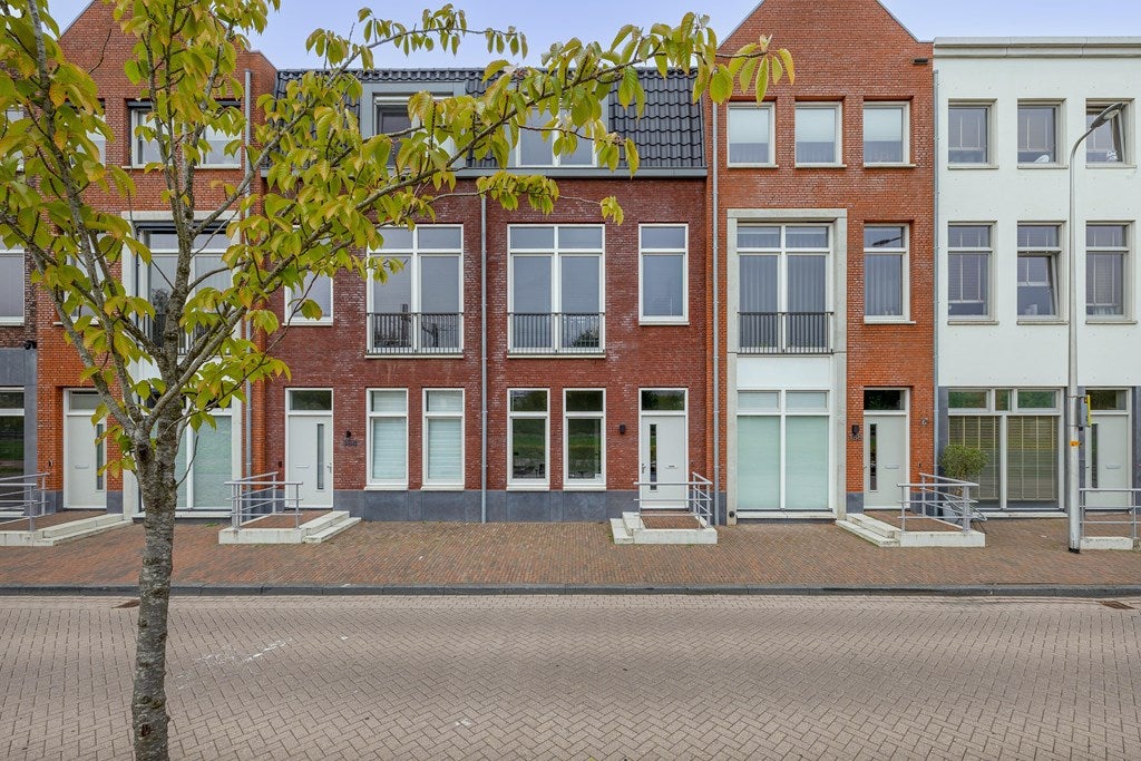 Huis Spoorpad 186 in Waddinxveen