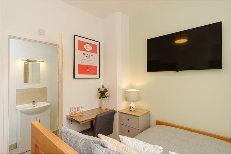 Room Norfolk Street in Coventry