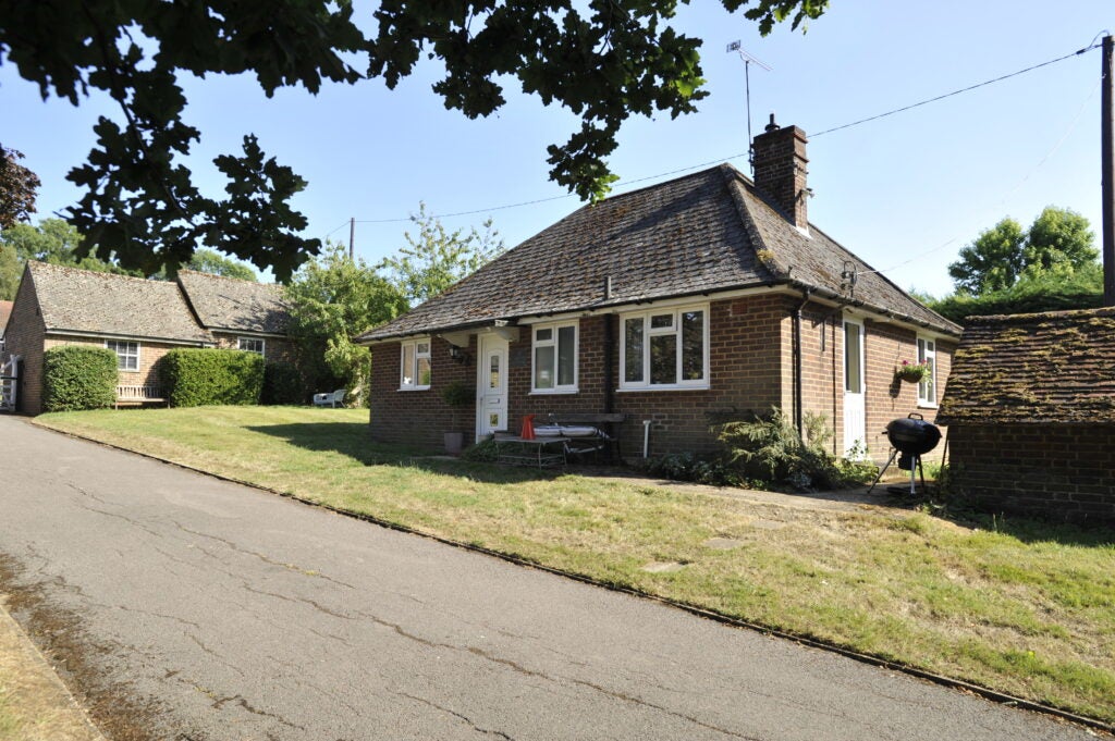 House Petworth Road in Waverley