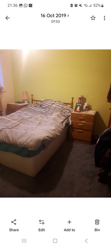 Room Hamilton Place in Newcastle upon Tyne