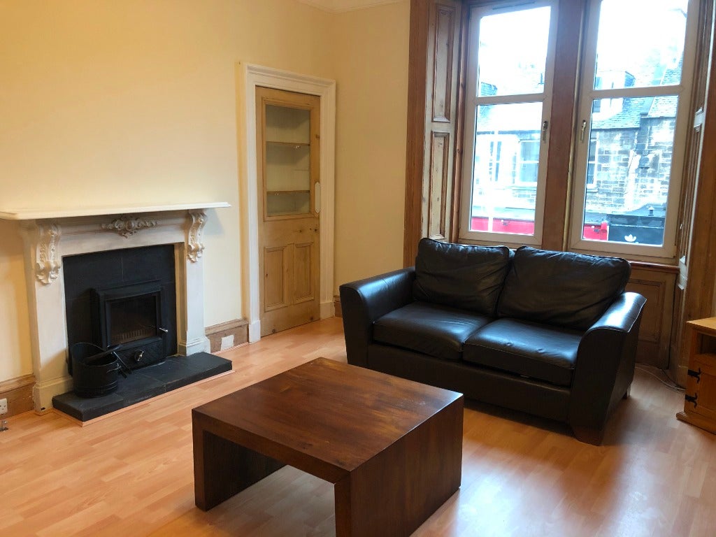 Flat Dalry Road in City of Edinburgh