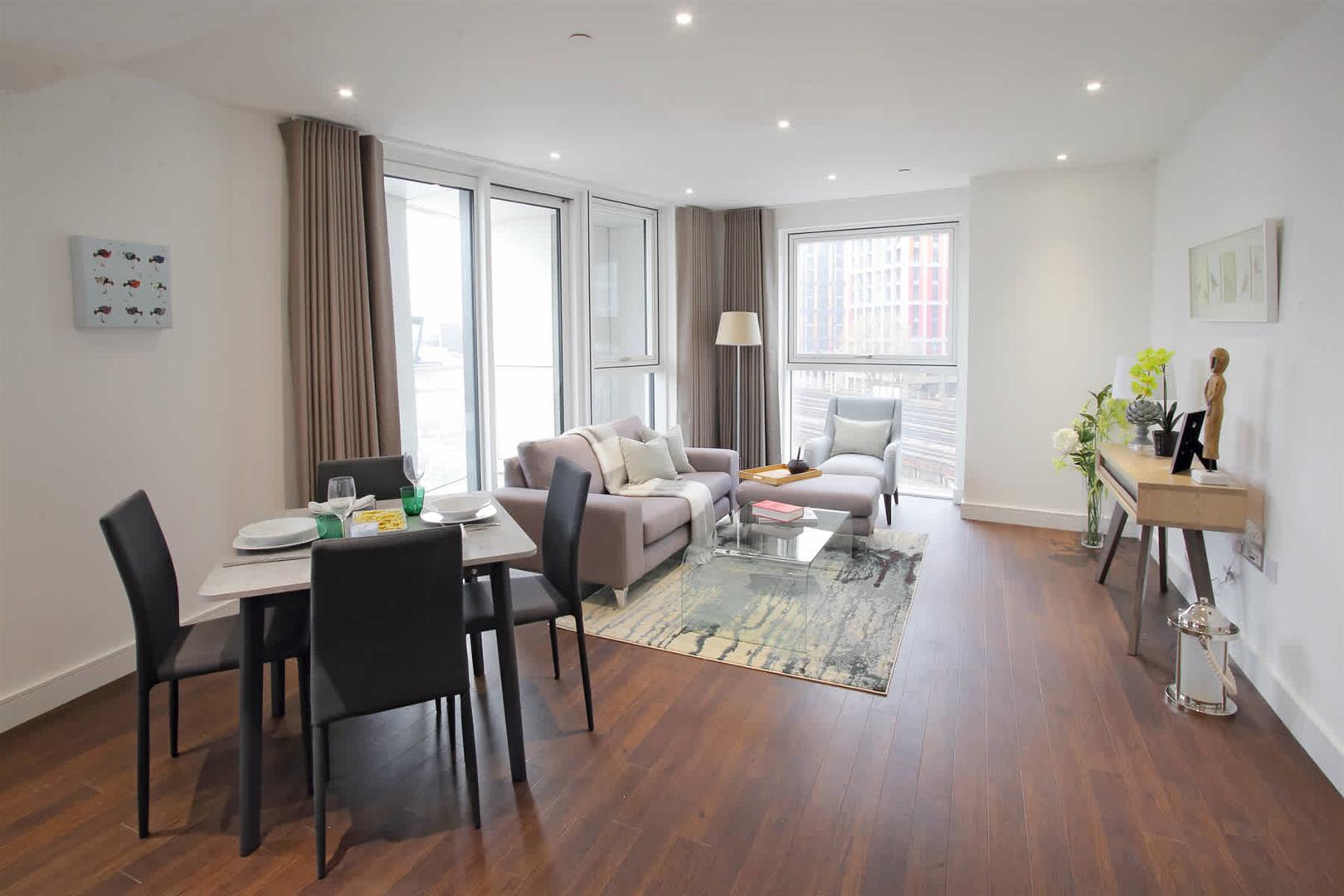 Flat Wandsworth Road in Greater London