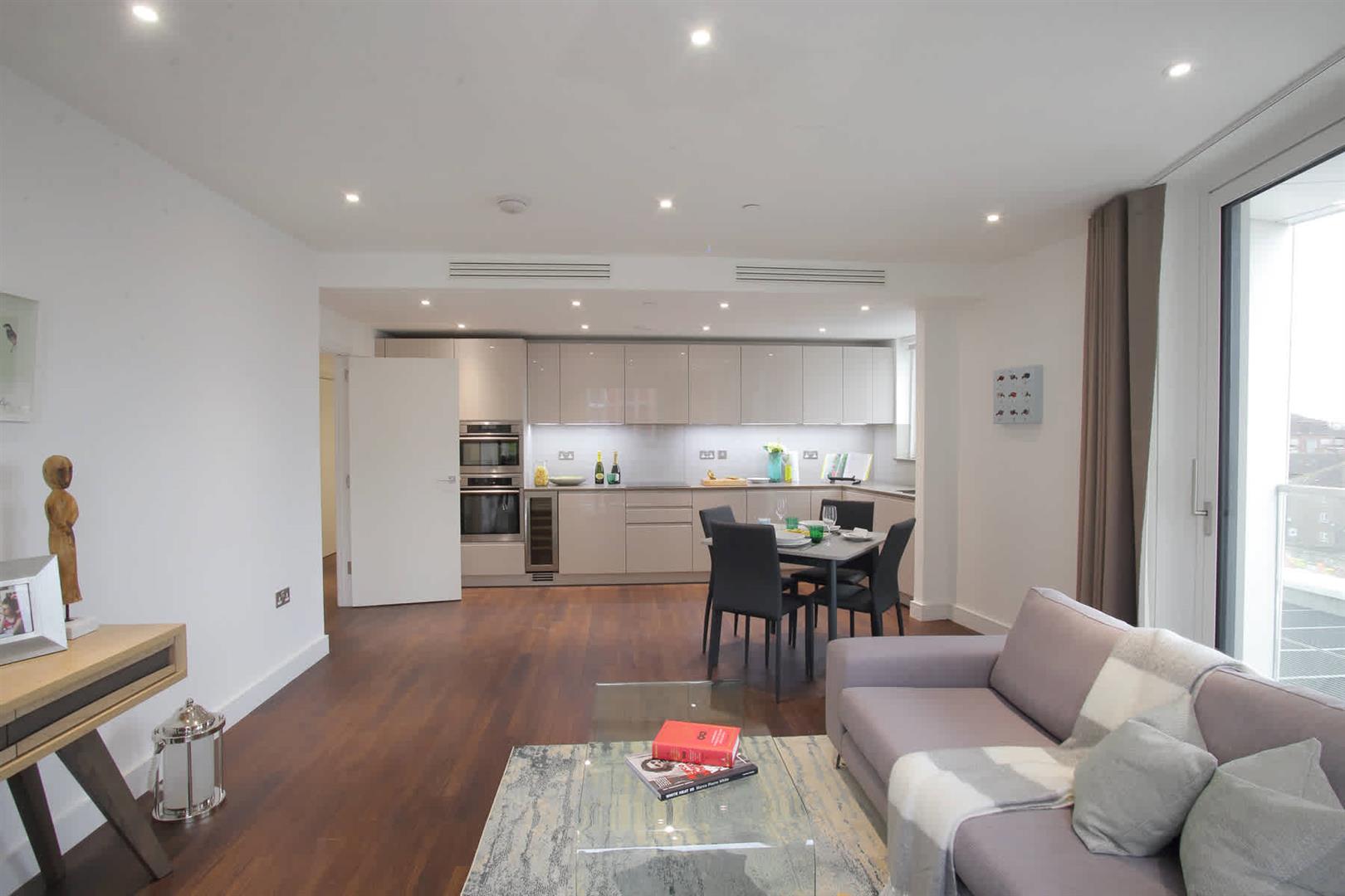 Flat Wandsworth Road in Greater London