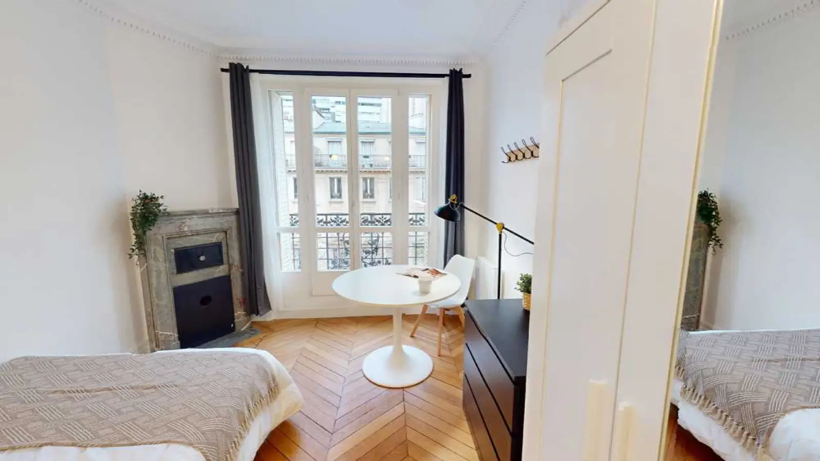 Chambre Rue Chaligny à Paris