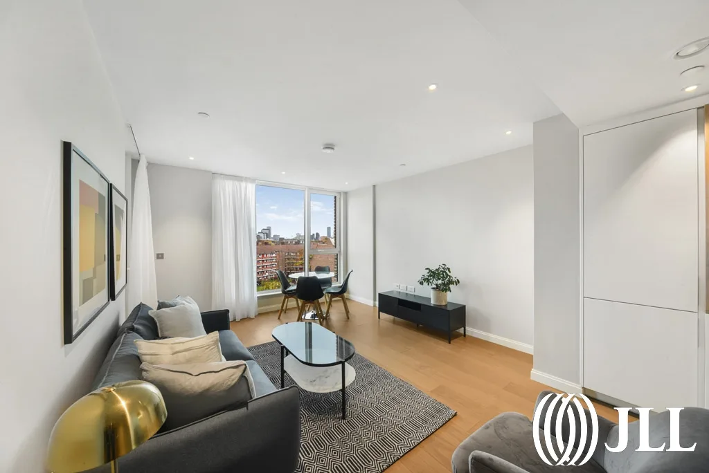Flat Sancroft Street in Greater London