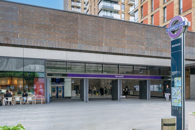 Flat Duke of Wellington Avenue in Greater London