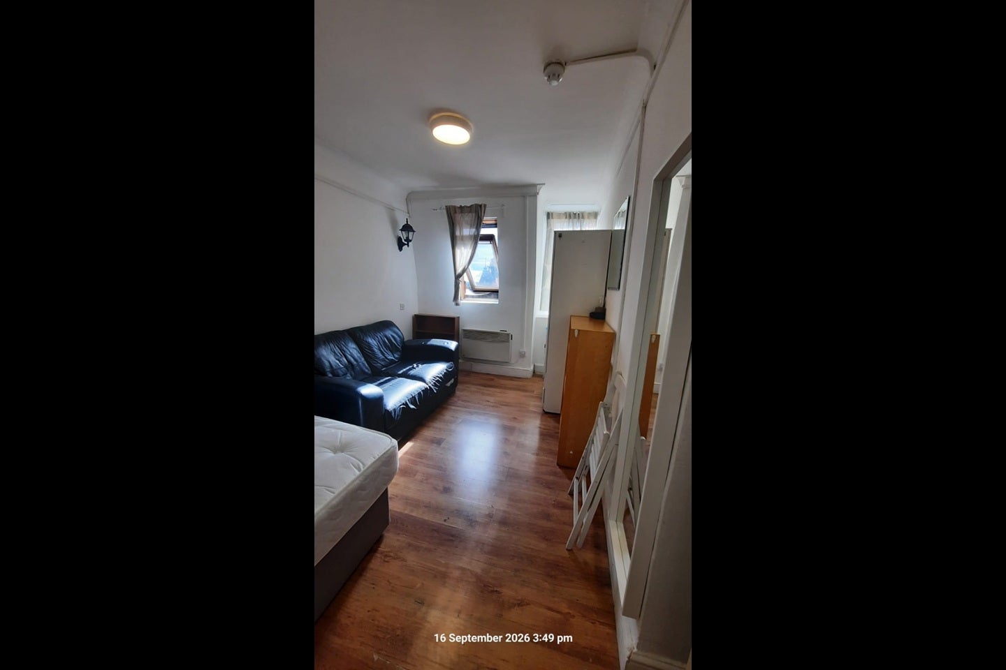 Flat Finchley Road in Greater London