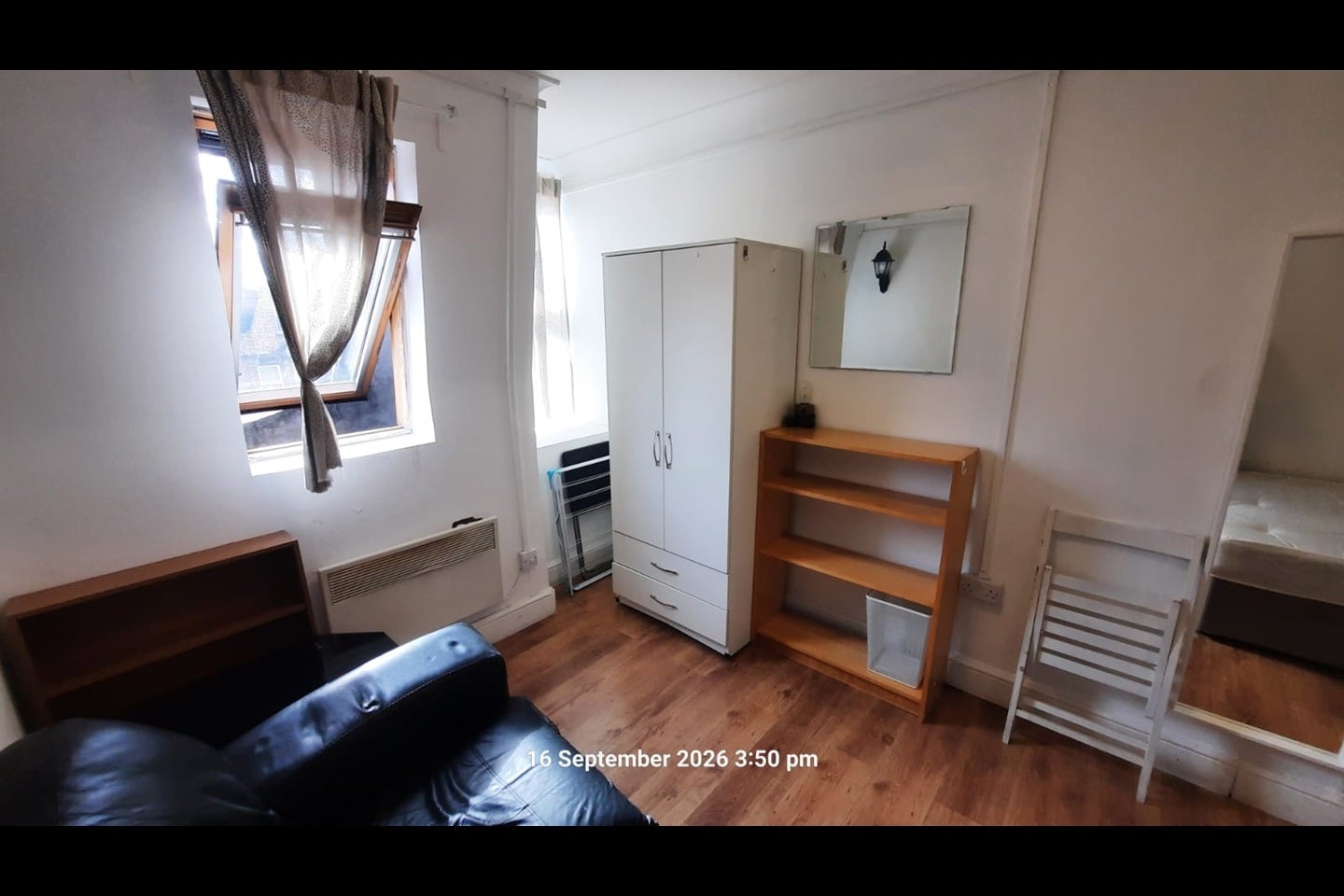 Flat Finchley Road in Greater London