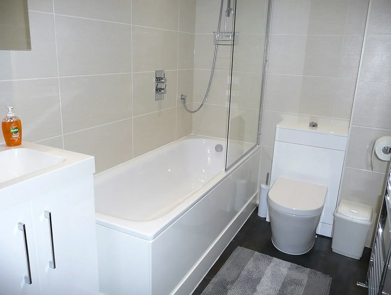 Flat Tufnell Park Road in Greater London