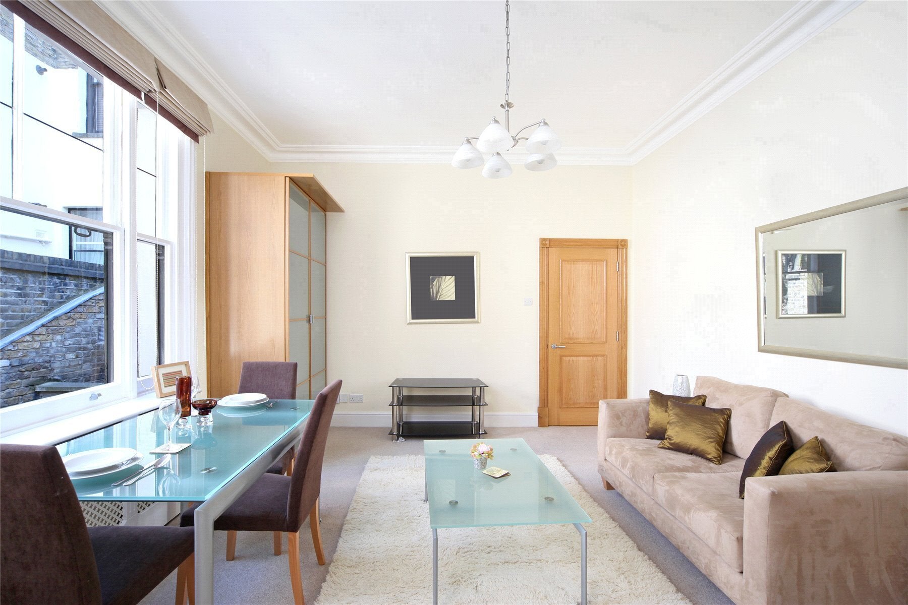 Flat Ashburn Gardens in Greater London