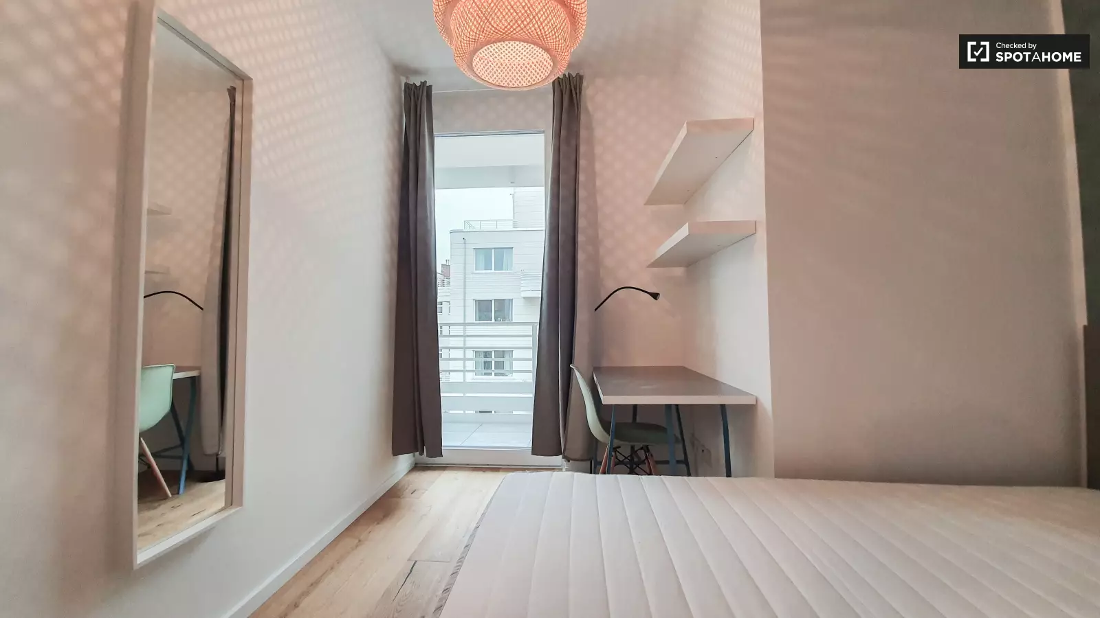 Zimmer Nazarethkirchstraße in Berlin