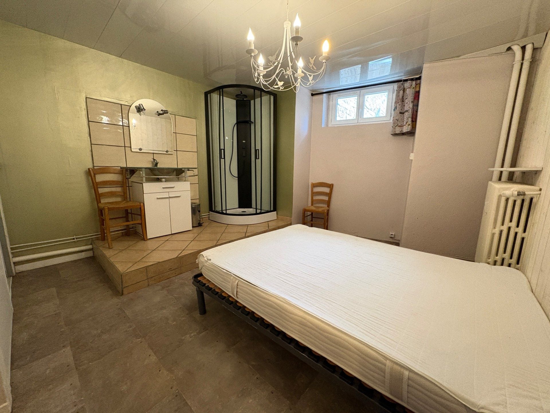 Flat Rue Jean Richepin in Clermont-Ferrand