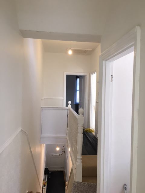 Room Charlmont Road in Greater London