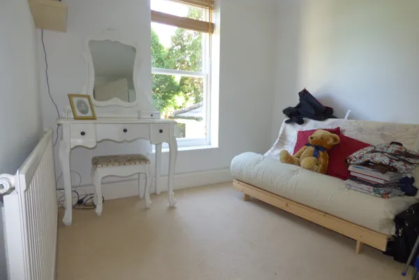 Flat Broadwater Down in Tunbridge Wells