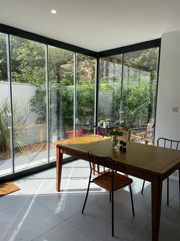 Room Fielding Street in Greater London