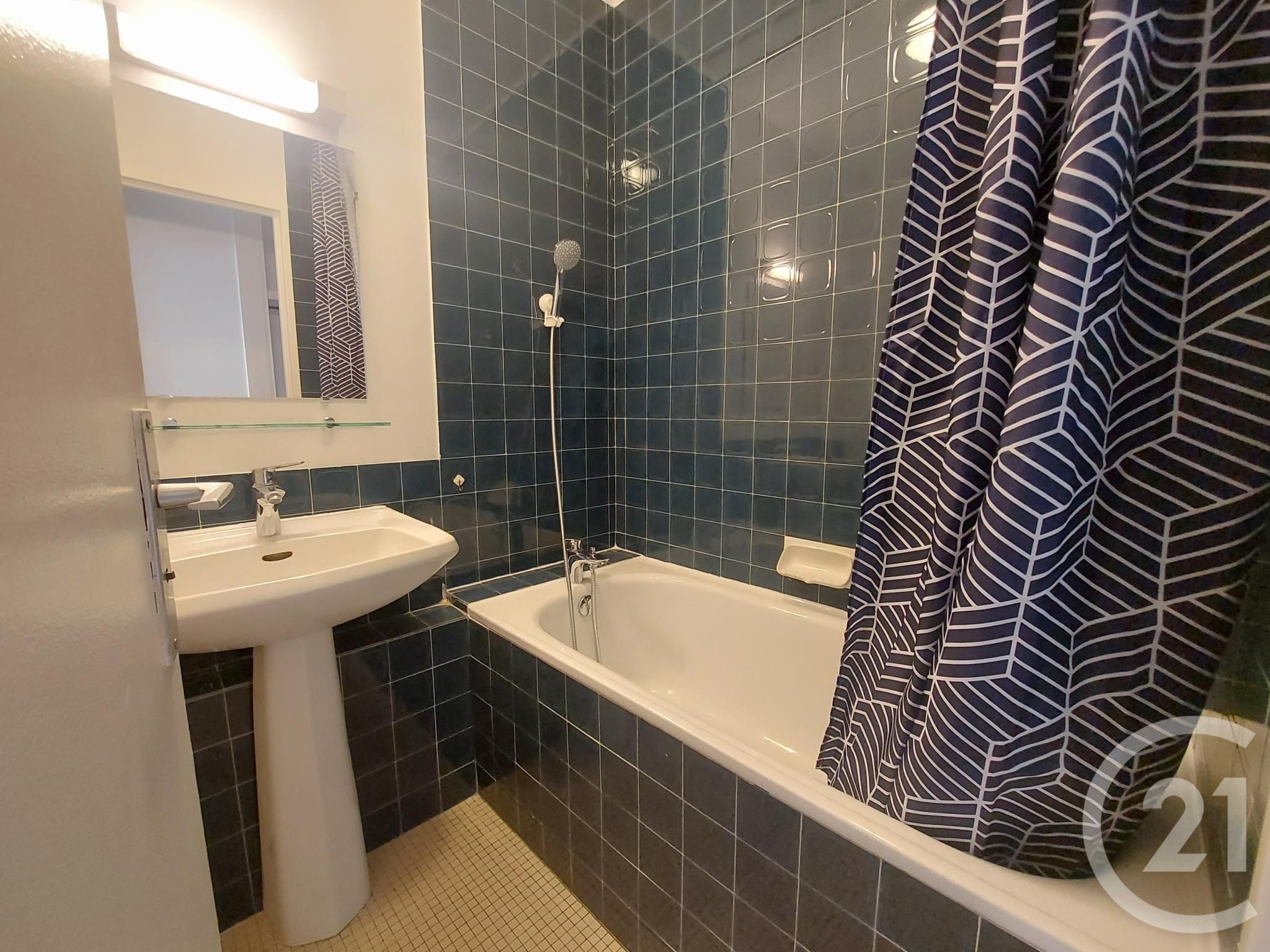 Appartement Rue du Chemin Vert à Paris