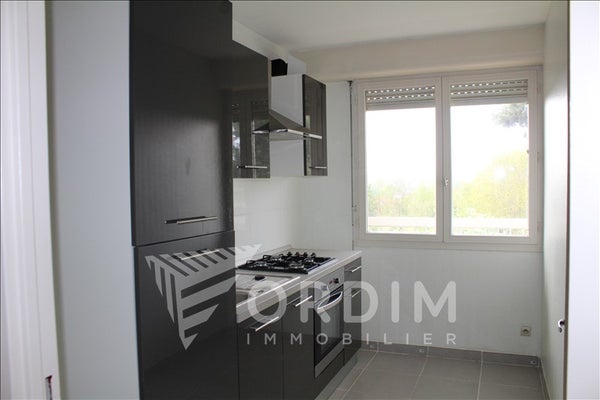 Appartement Rue Saint Exupéry à Auxerre