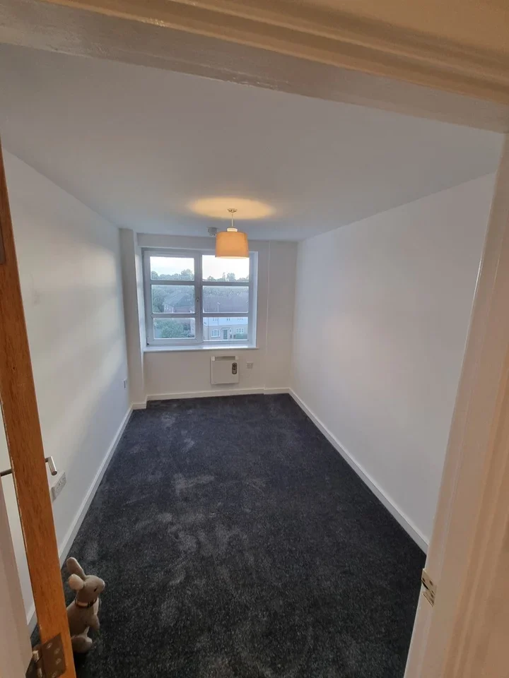 Flat Mossfield Drive in Manchester