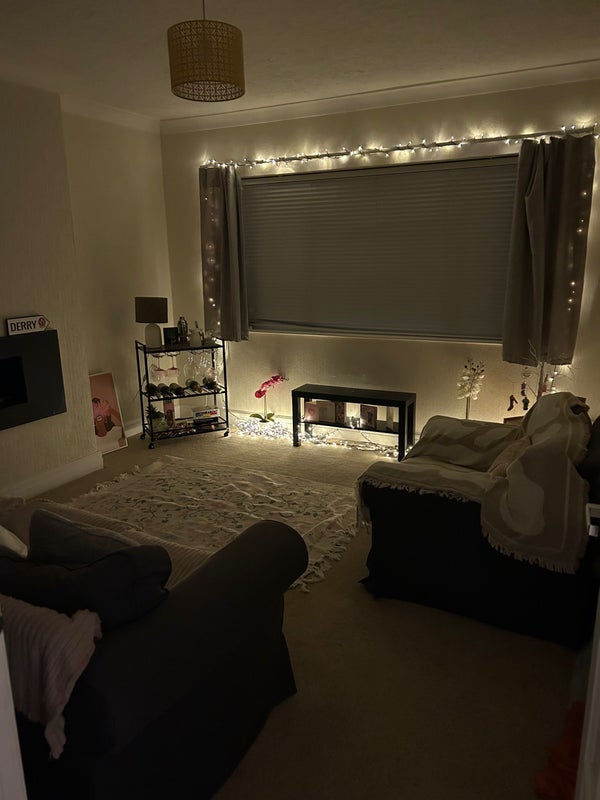 Room Allensbank Road in Cardiff