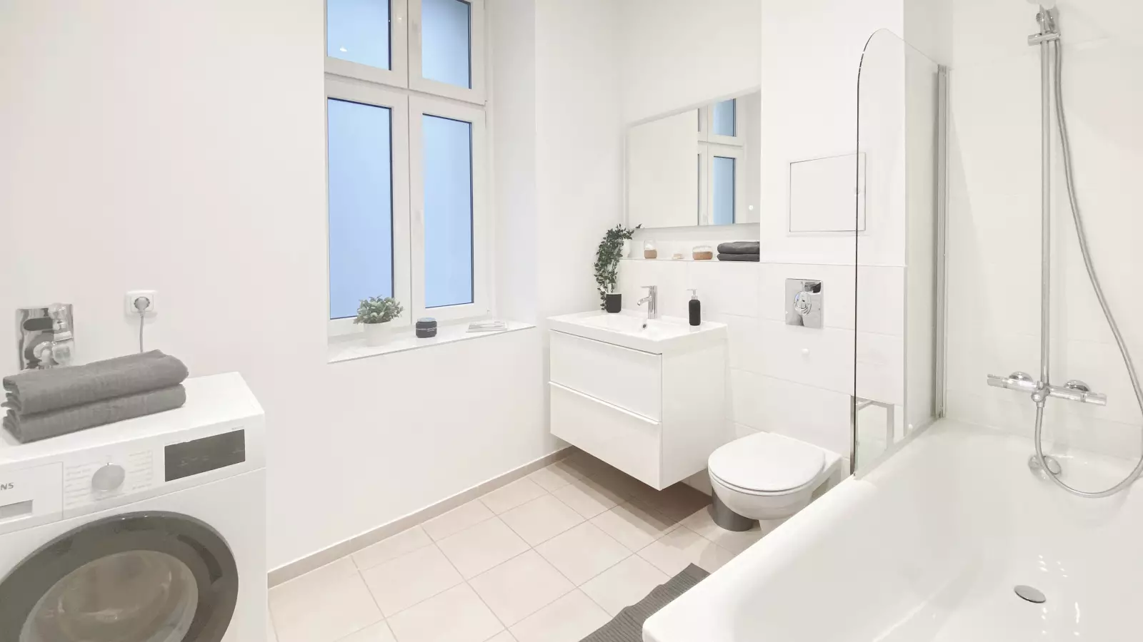 Wohnung Pohlstraße in Berlin