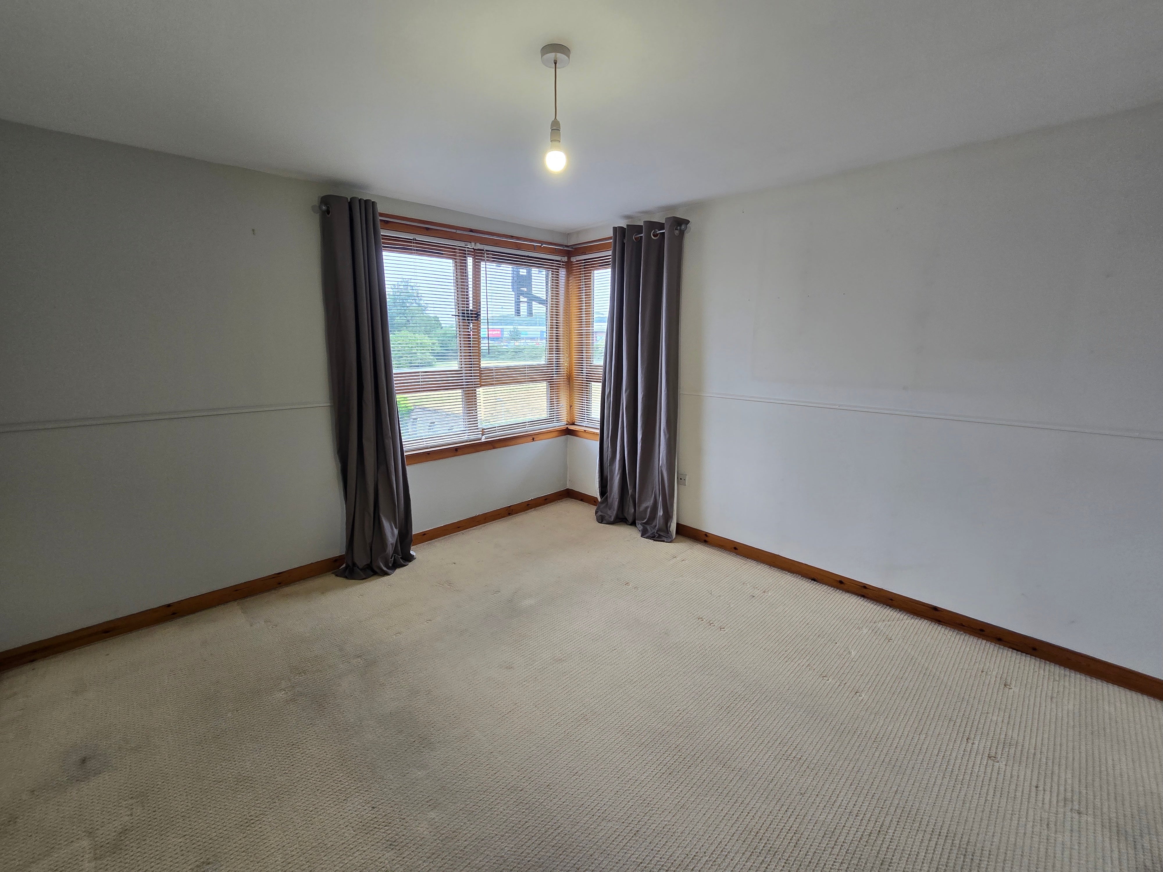 Flat Eastwell Gardens in Dundee