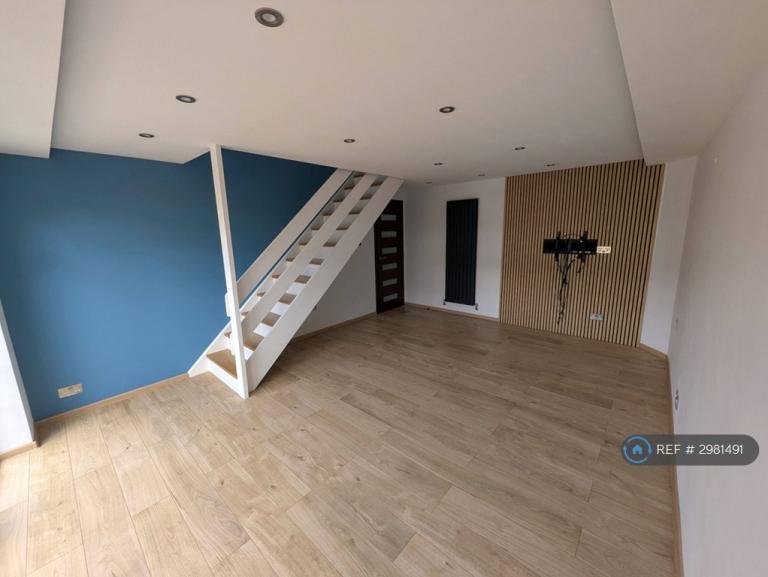 House Sutton Close in Redditch
