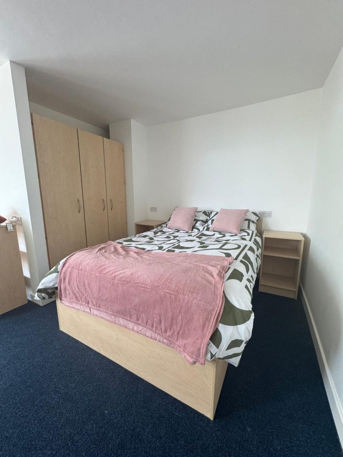 Room Millennium Way in Sunderland