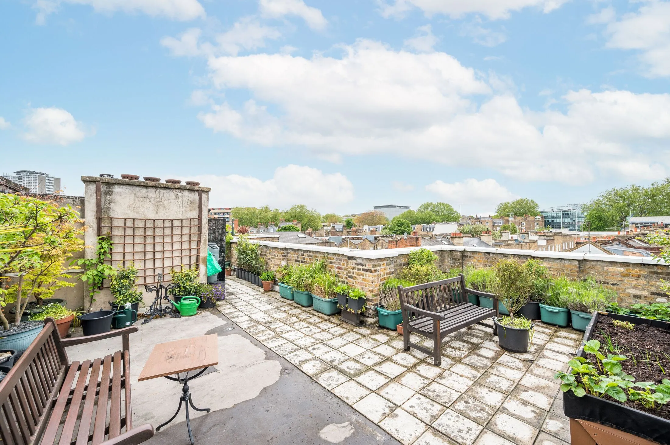 Flat Wynyatt Street in Greater London