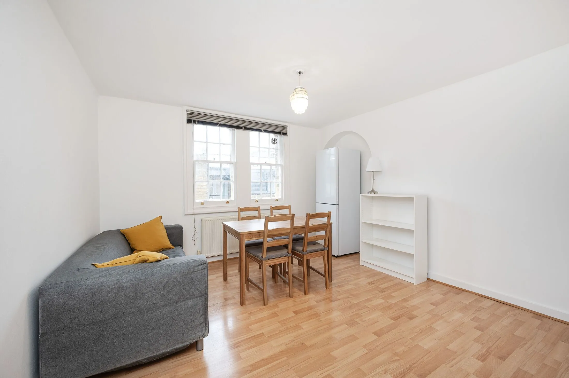 Flat Wynyatt Street in Greater London