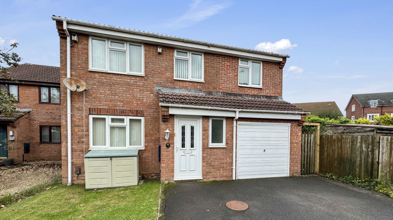 House Wiltshire Way in Westbury