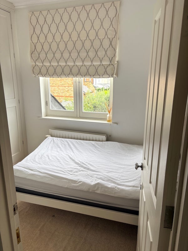 Room Victor Road in Windsor