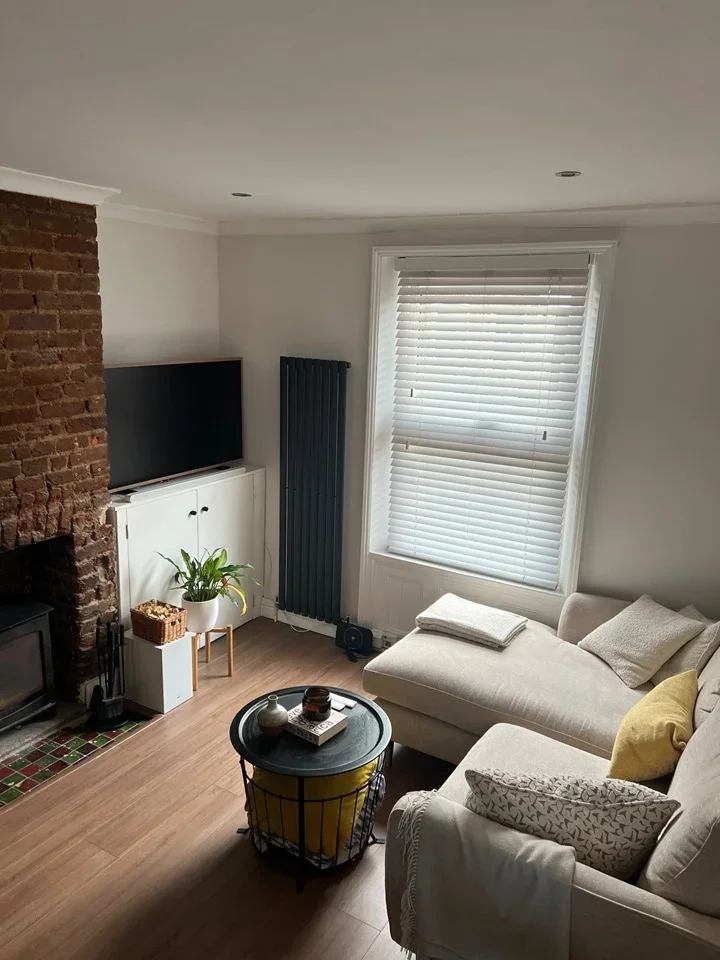 Room Queen Street in Greater London