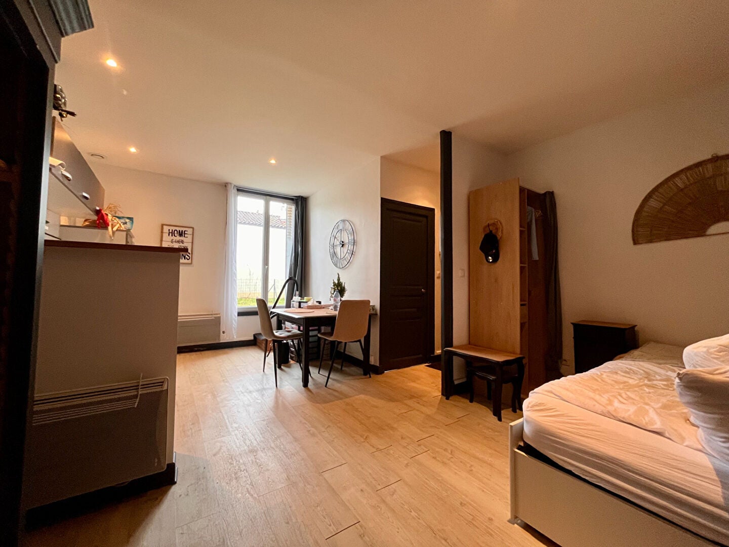 Flat Rue Jean Perrin in Poitiers