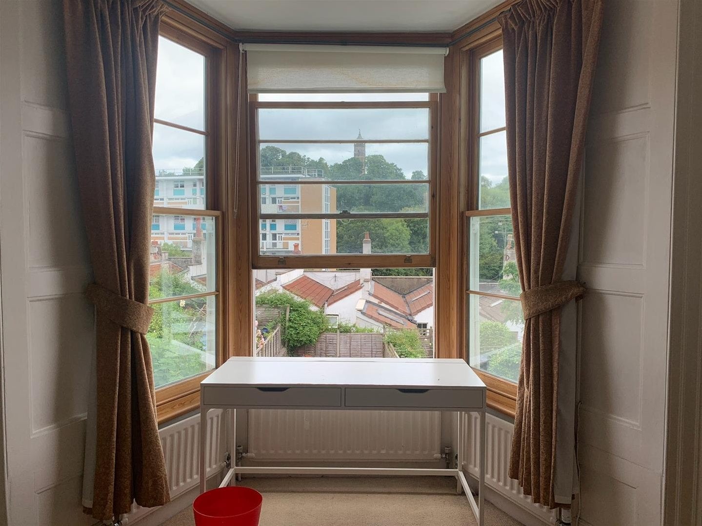 Room Bellevue Crescent in Bristol