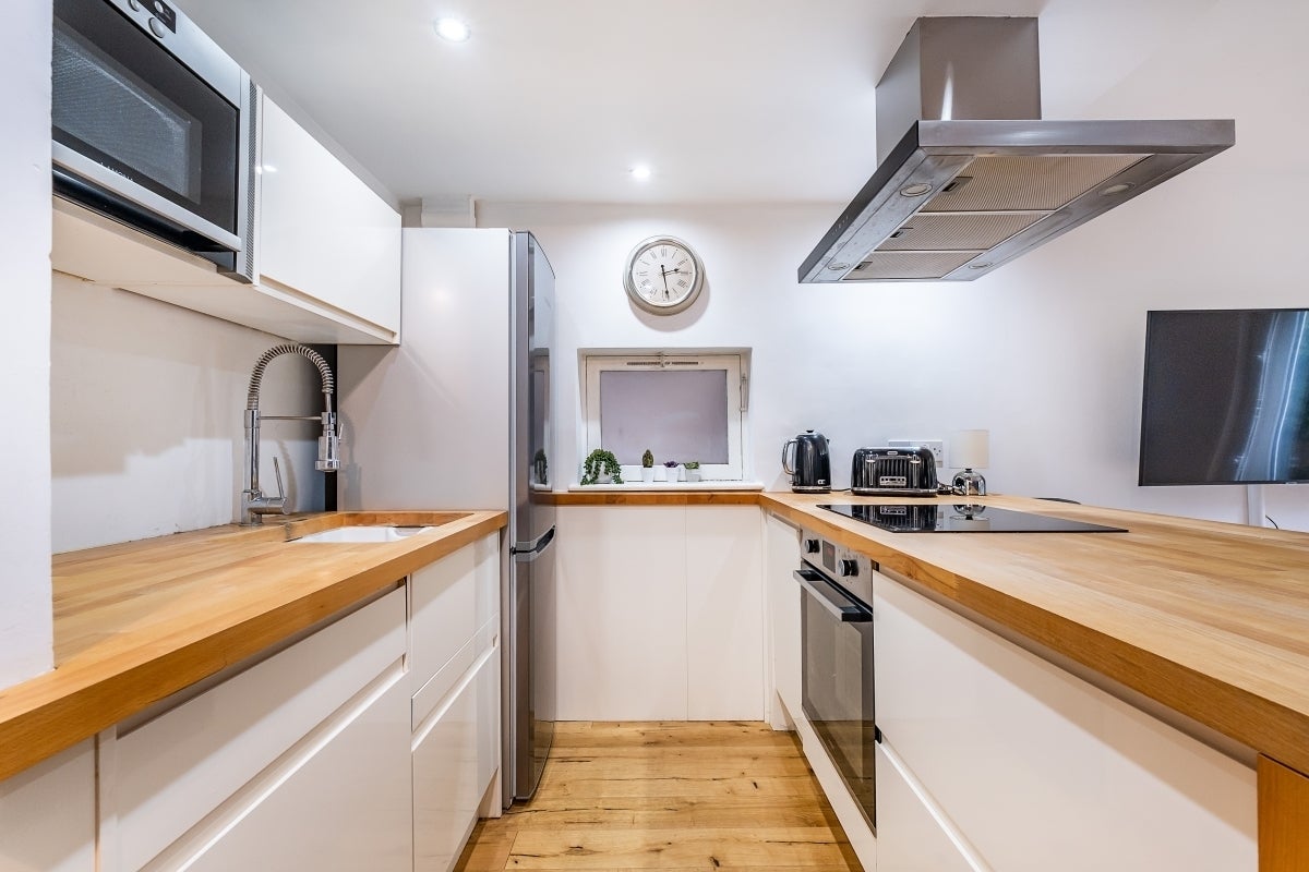 Flat Lanark Road in City of Westminster