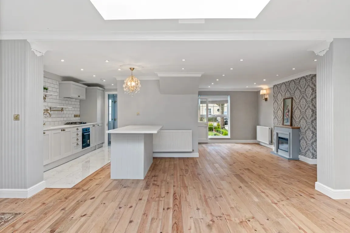 House East Mead in Welwyn Hatfield